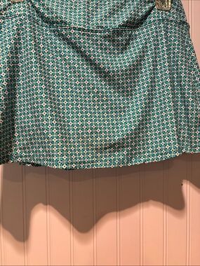 Beach House Mary Geometric Print Mini Swim Skirt in Teal and White Sz M